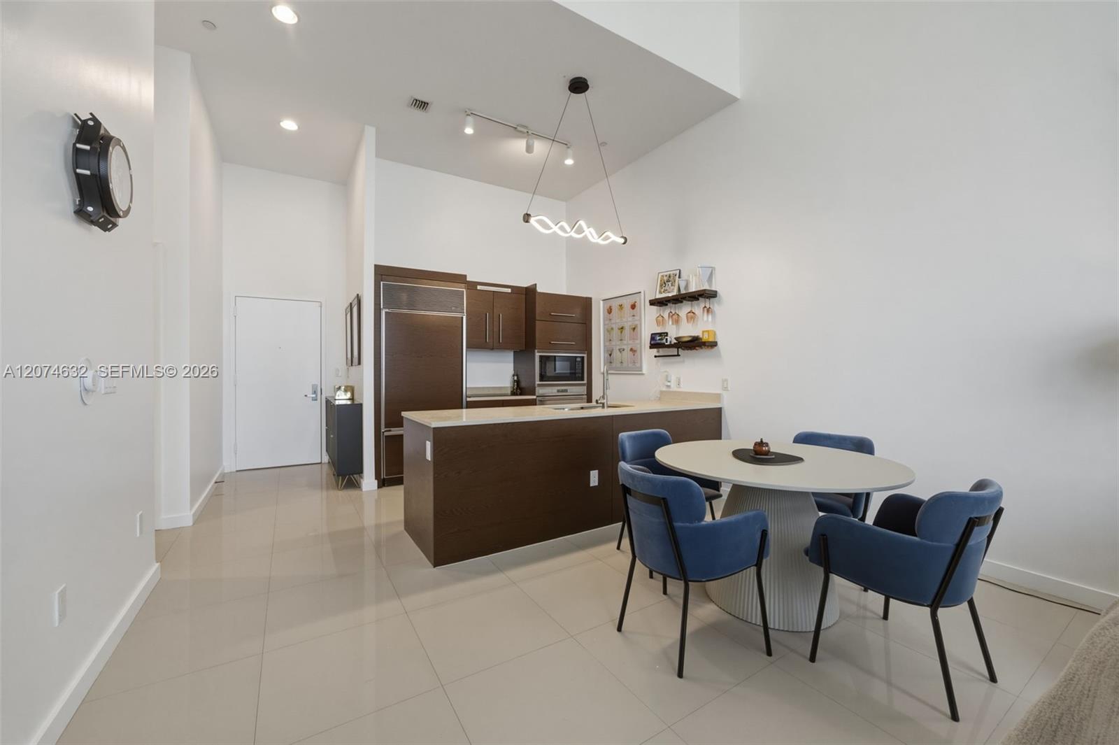 475 Brickell Ave # 1412