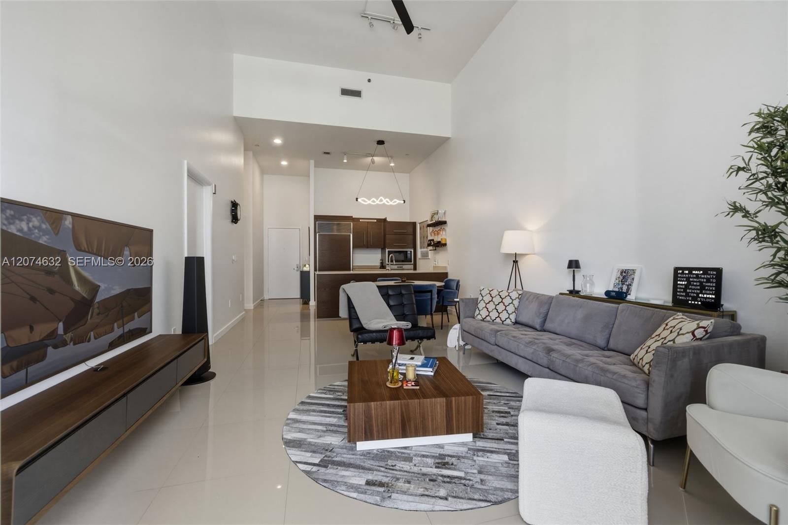 475 Brickell Ave # 1412