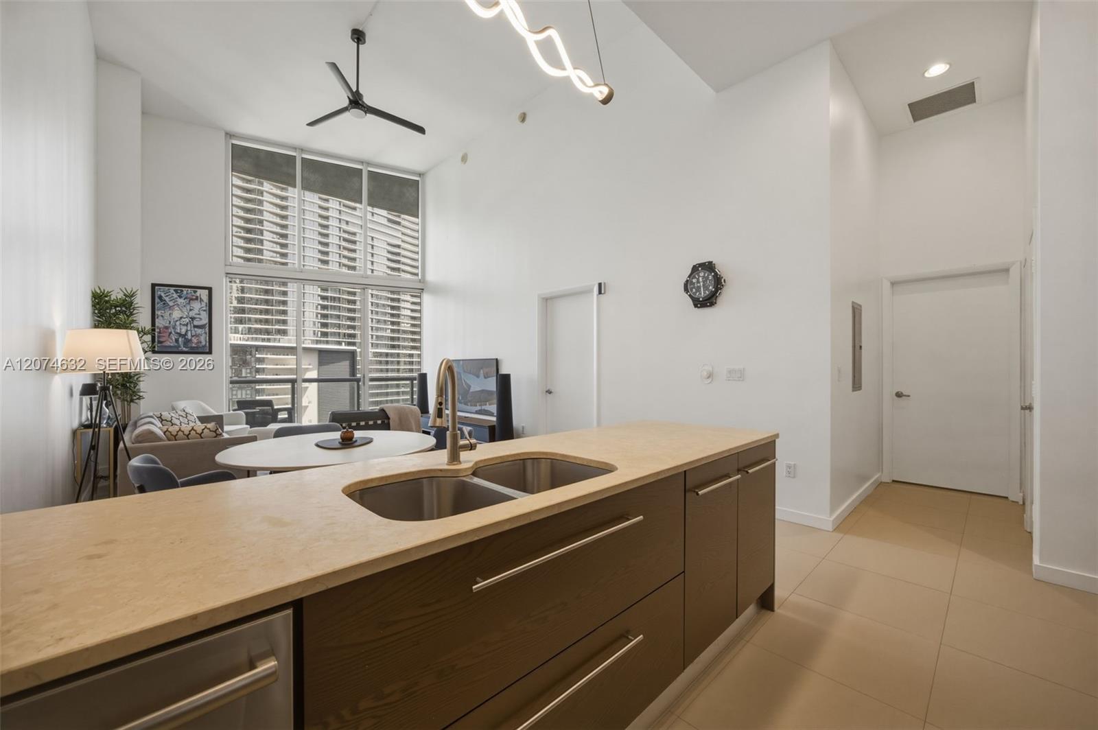 475 Brickell Ave # 1412