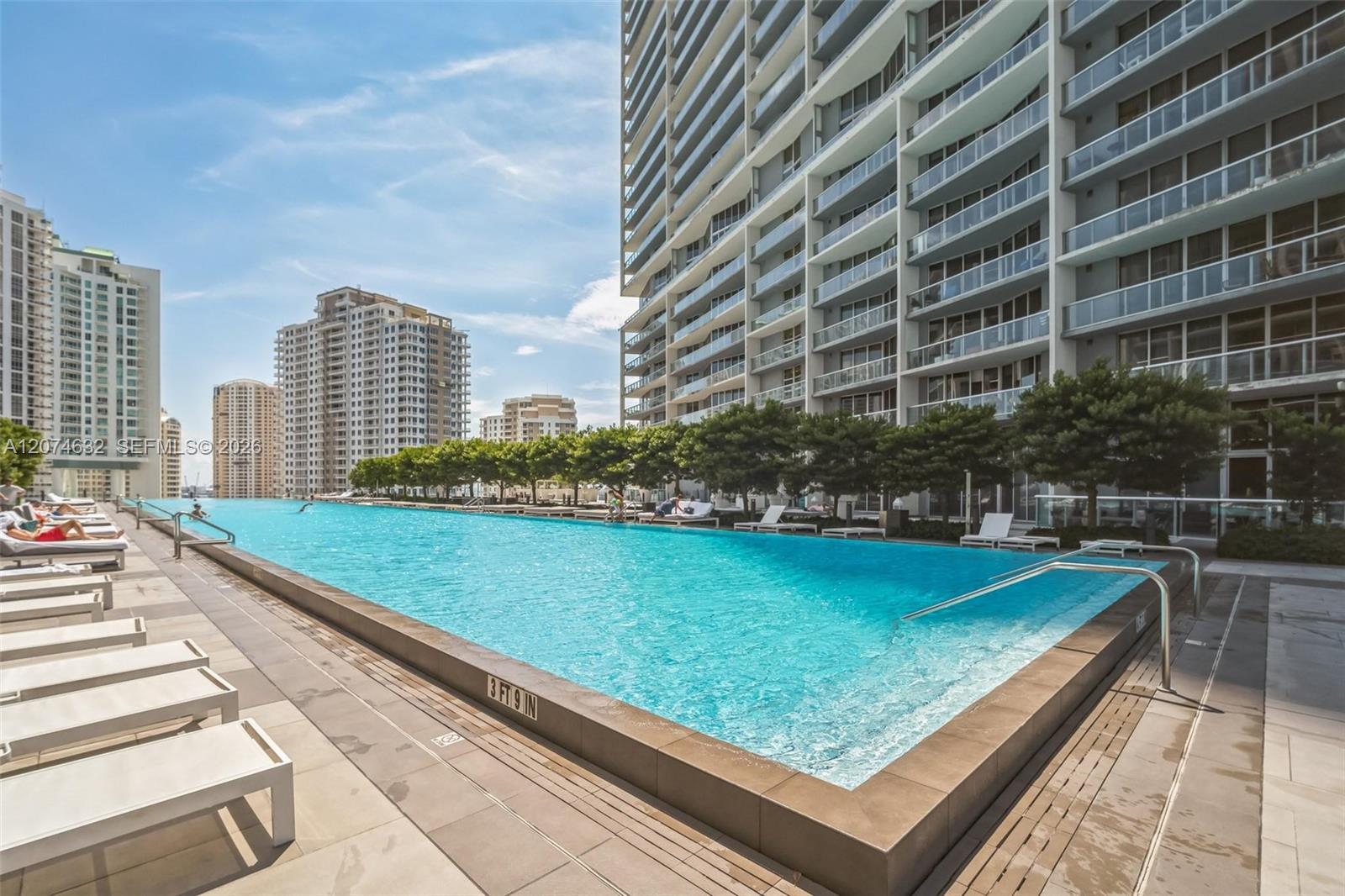 475 Brickell Ave # 1412