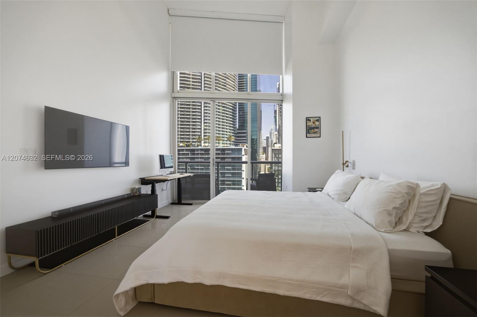 475 Brickell Ave # 1412
