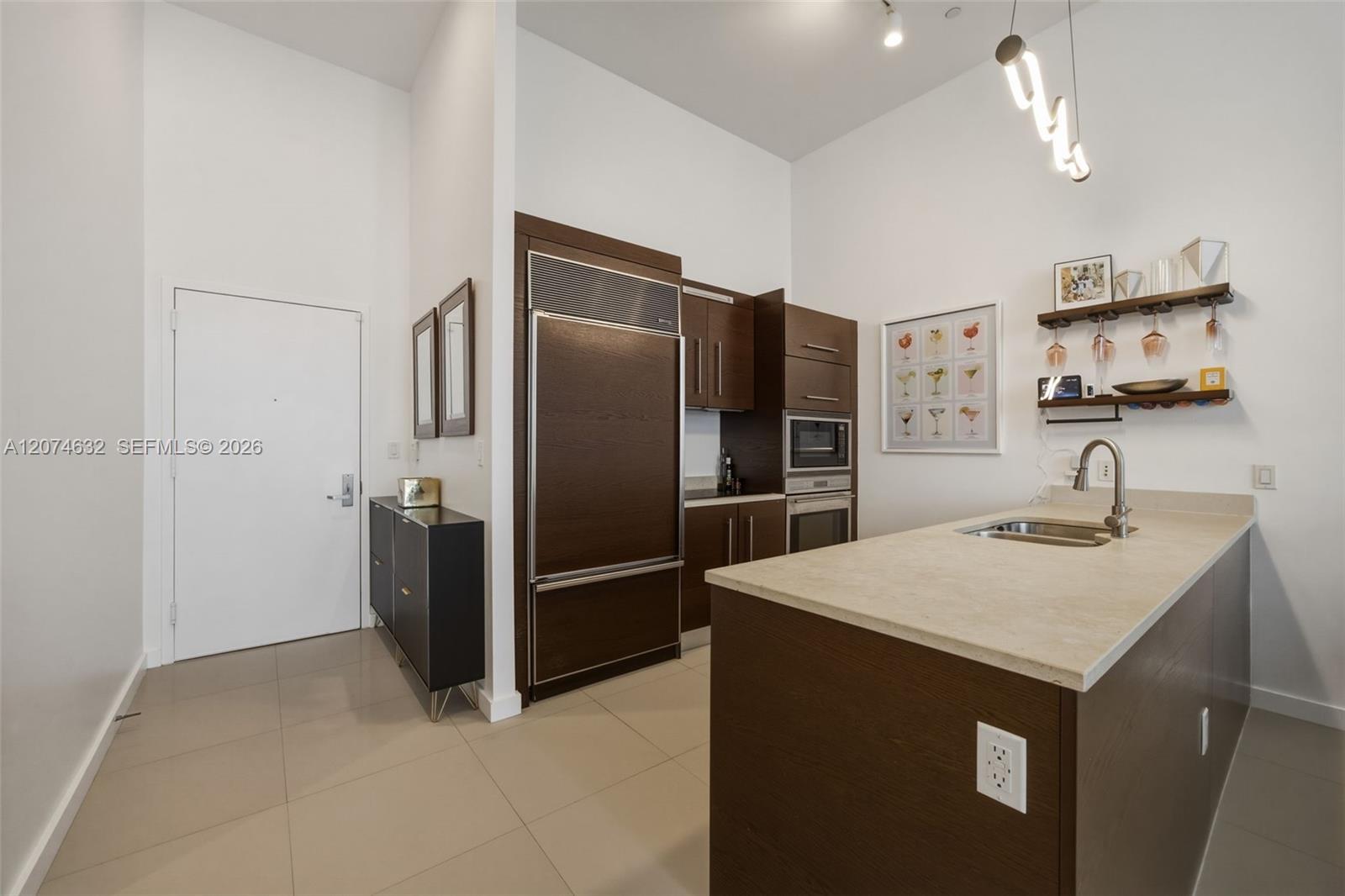 475 Brickell Ave # 1412