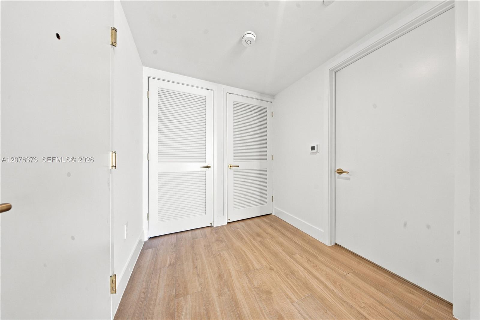 90 NE 32nd St # 1013