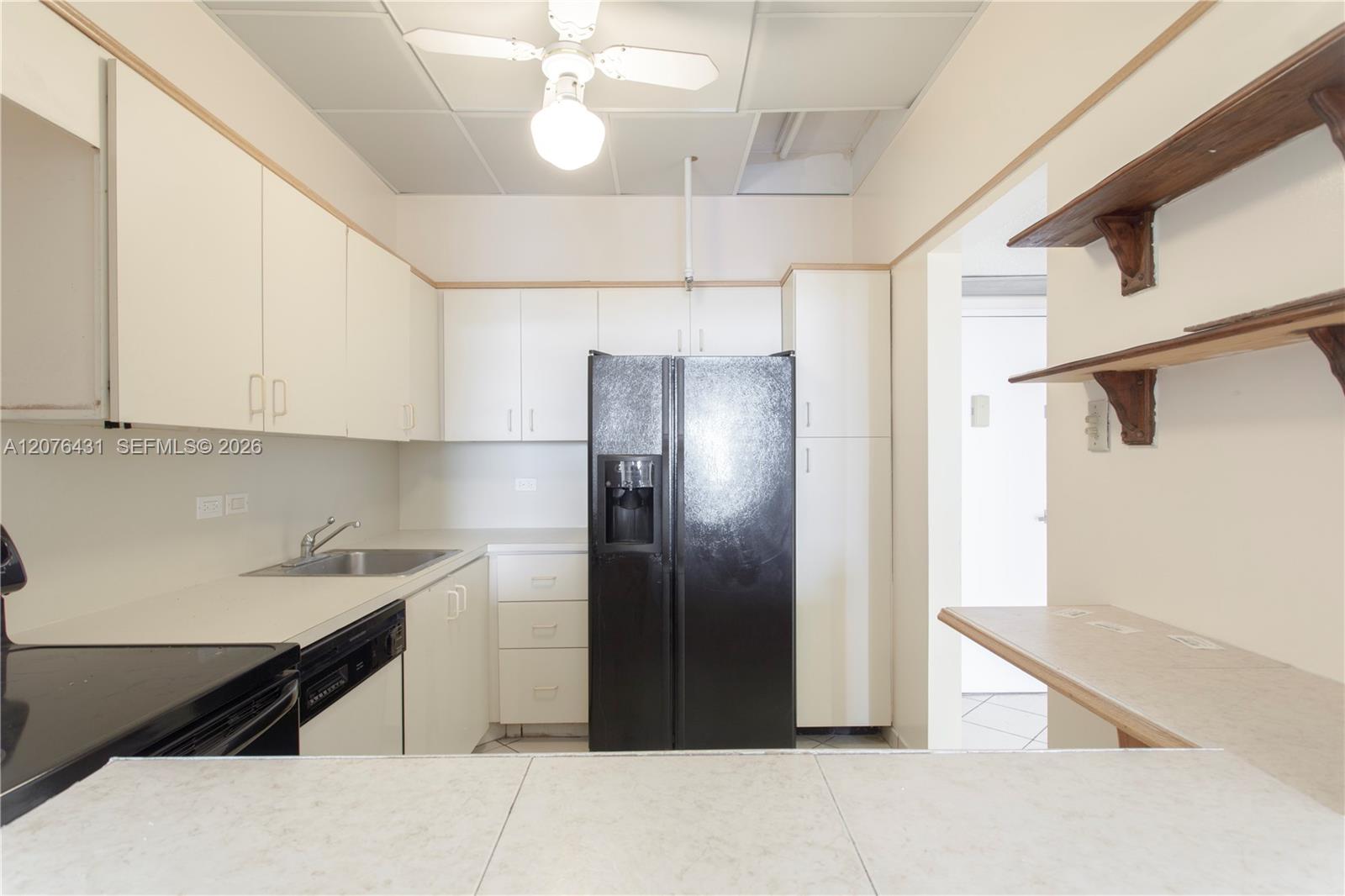 20505 E Country Club Dr # 39 Unit: PH-39