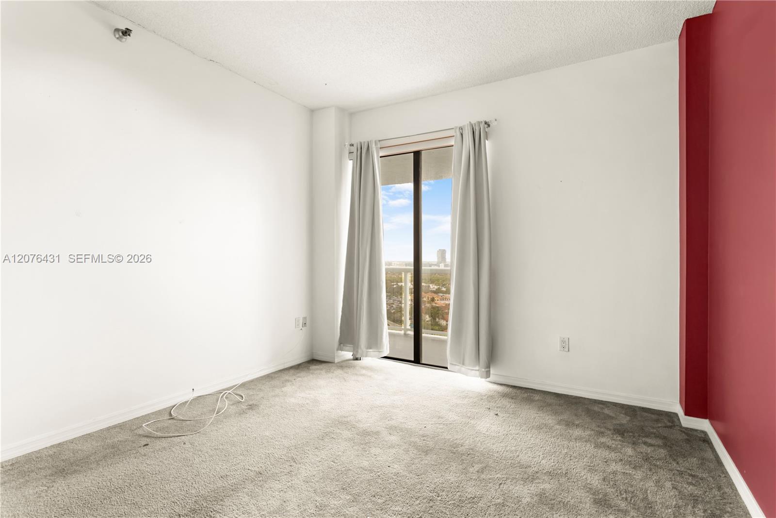 20505 E Country Club Dr # 39 Unit: PH-39