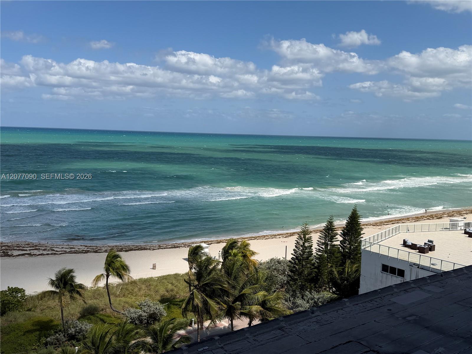 5445 Collins Ave # 729