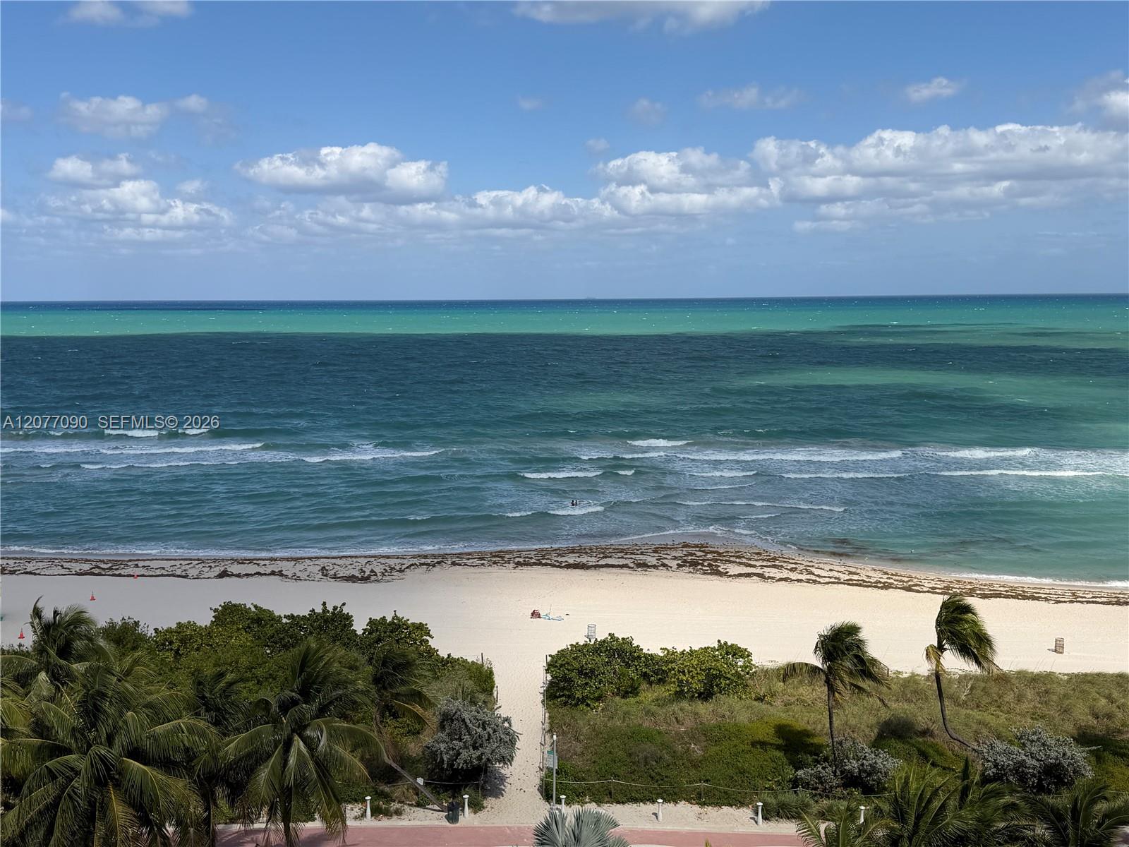 5445 Collins Ave # 729