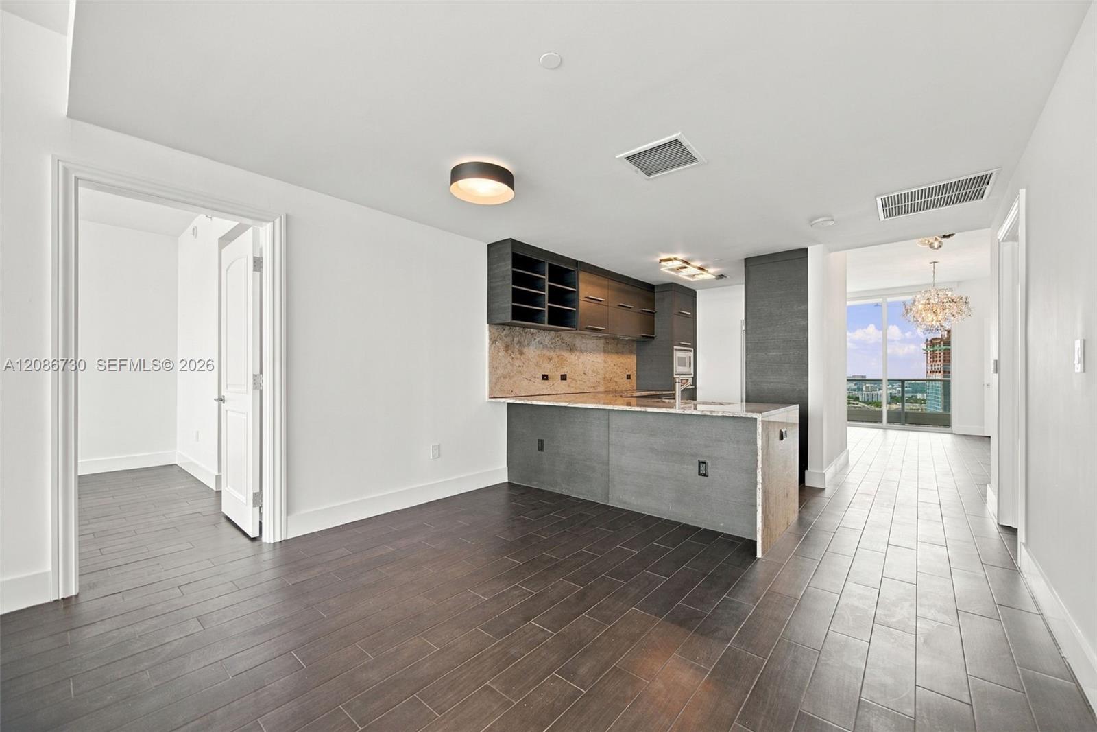 900 Biscayne Blvd # 3502