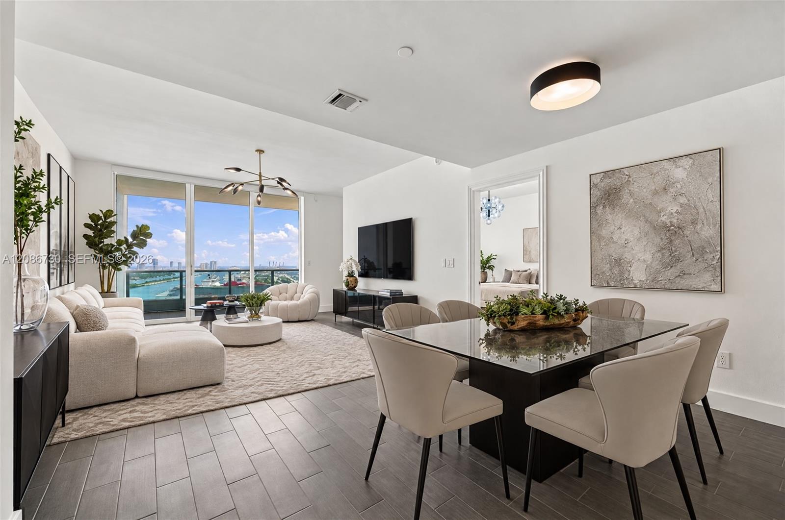 900 Biscayne Blvd # 3502