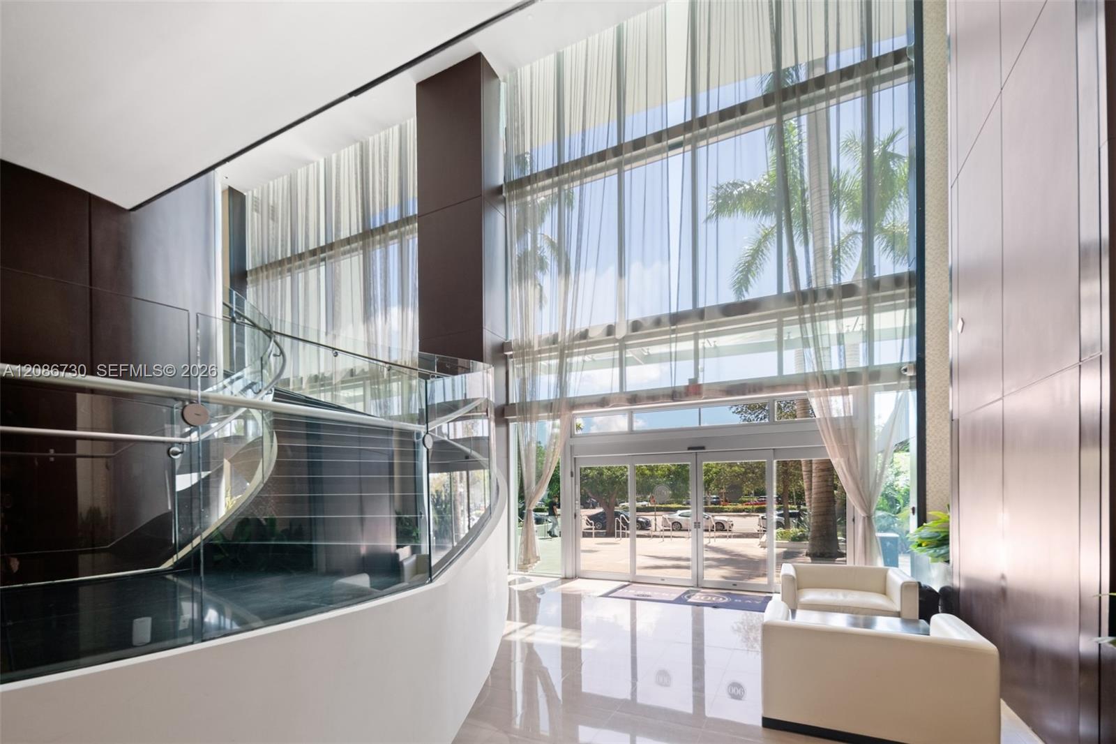900 Biscayne Blvd # 3502