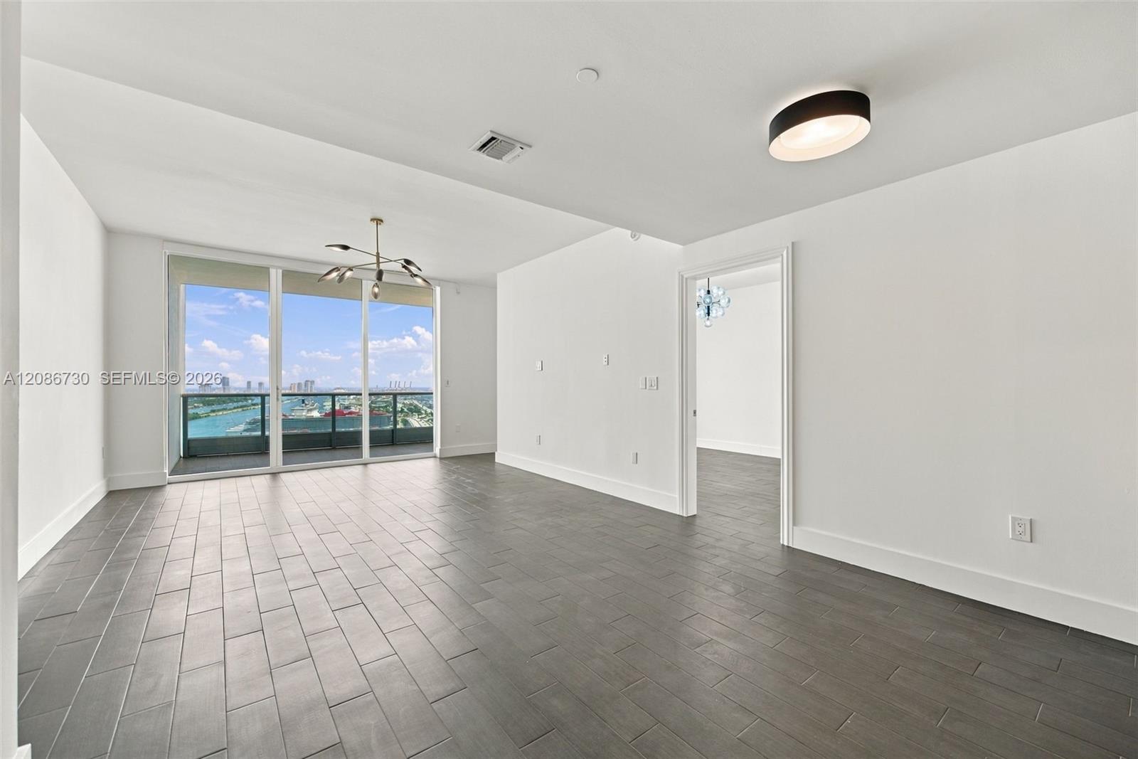 900 Biscayne Blvd # 3502