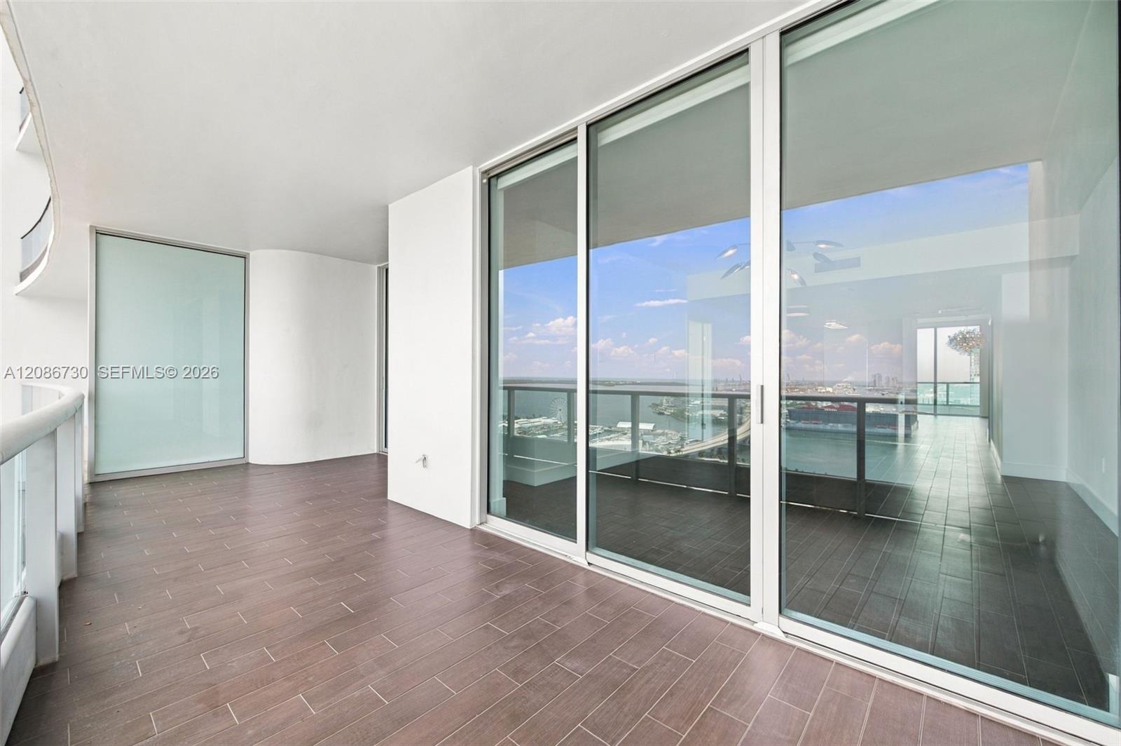900 Biscayne Blvd # 3502