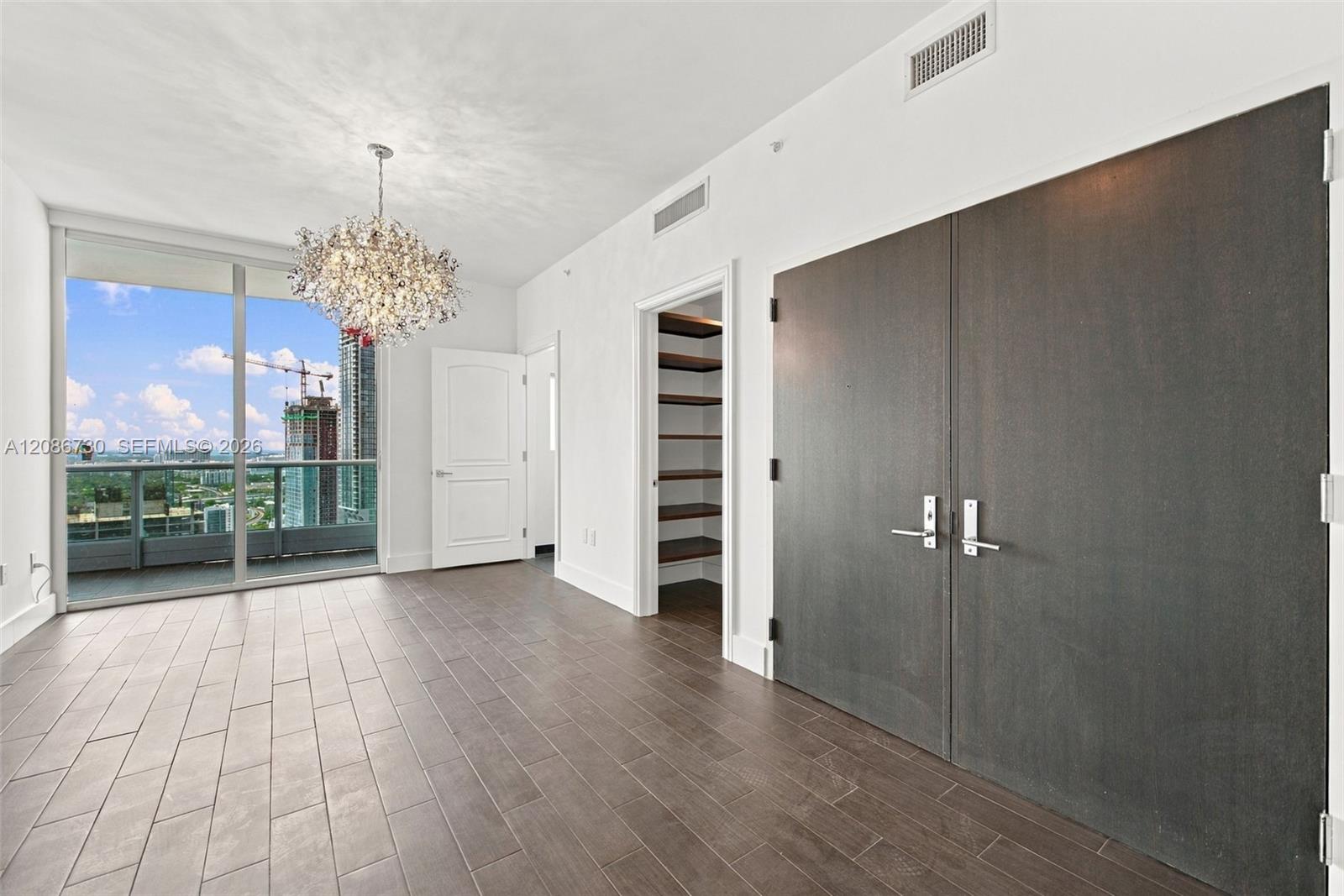 900 Biscayne Blvd # 3502