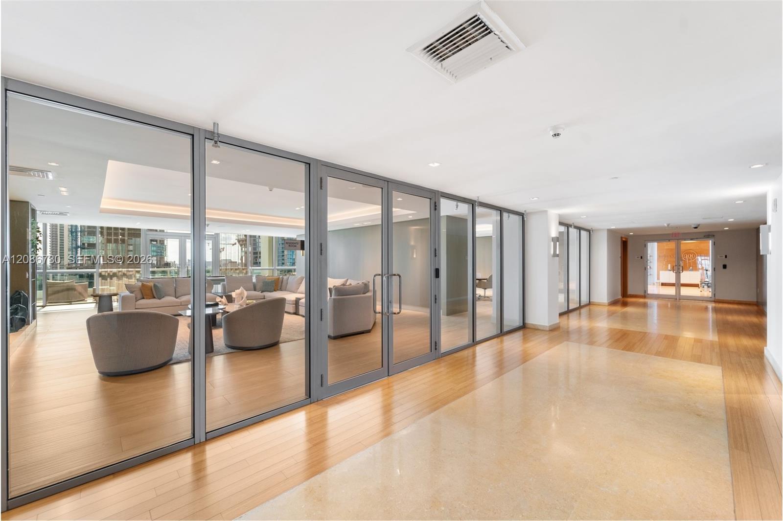 900 Biscayne Blvd # 3502