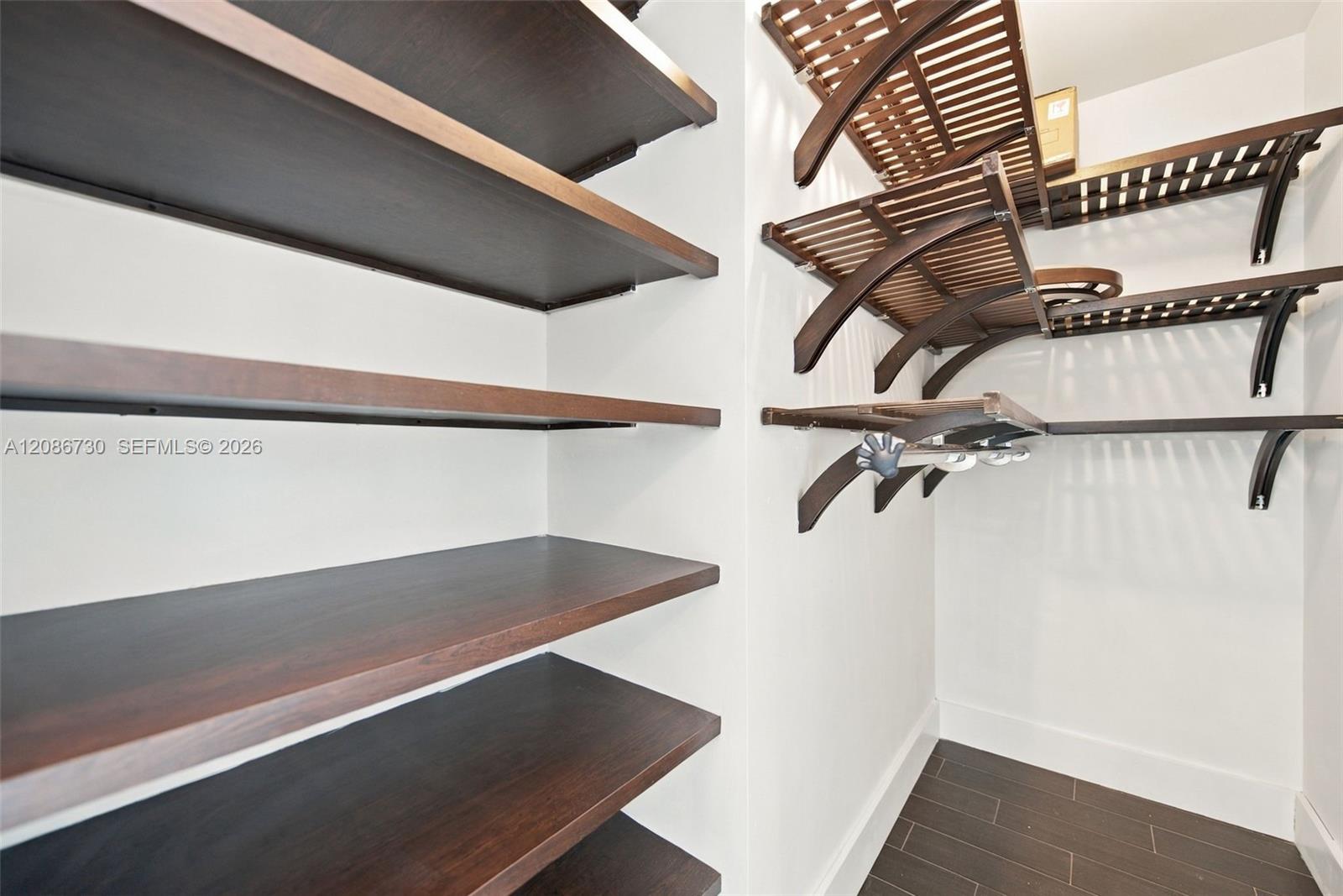 900 Biscayne Blvd # 3502