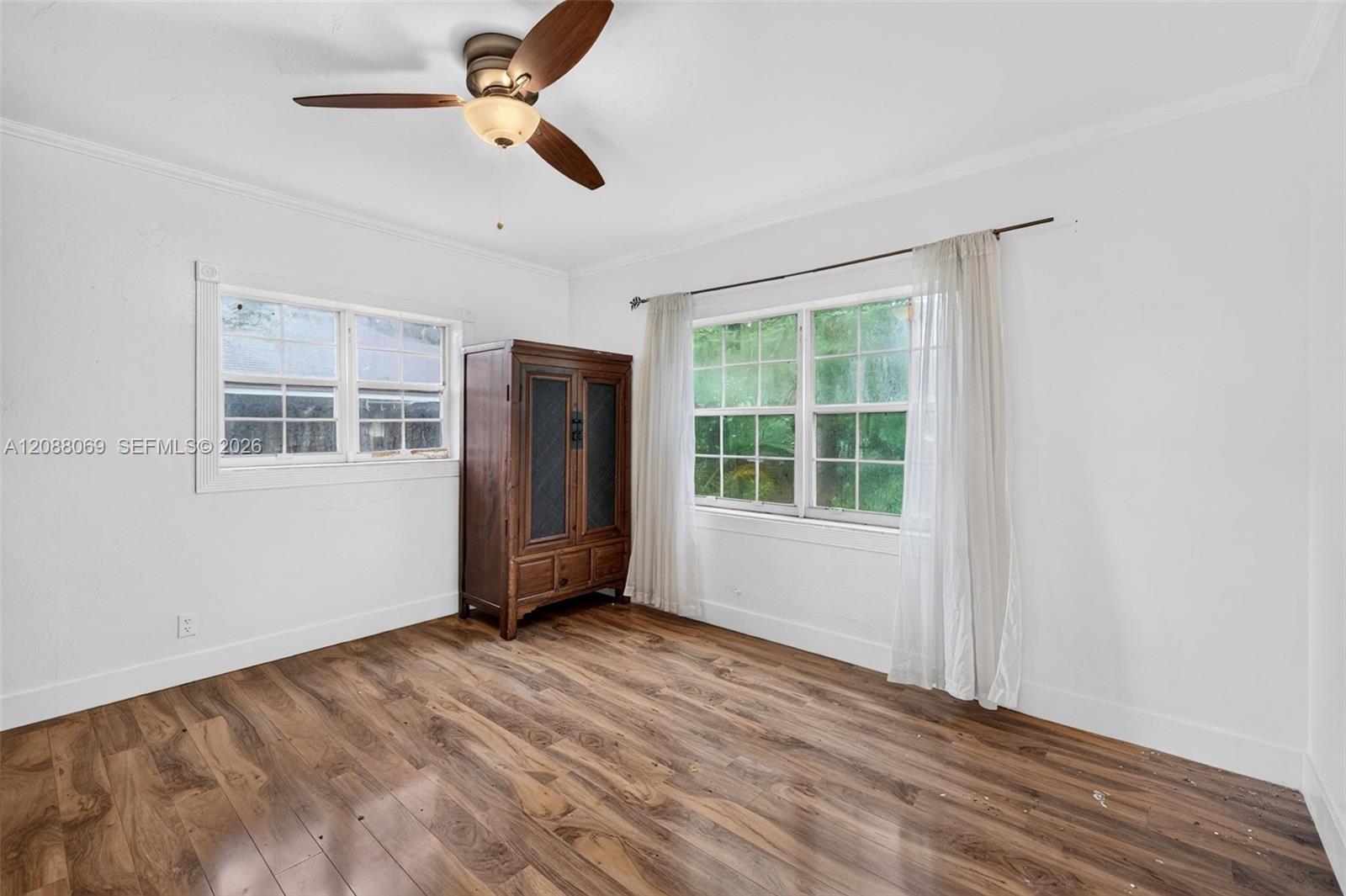 320 SW 12th Ave