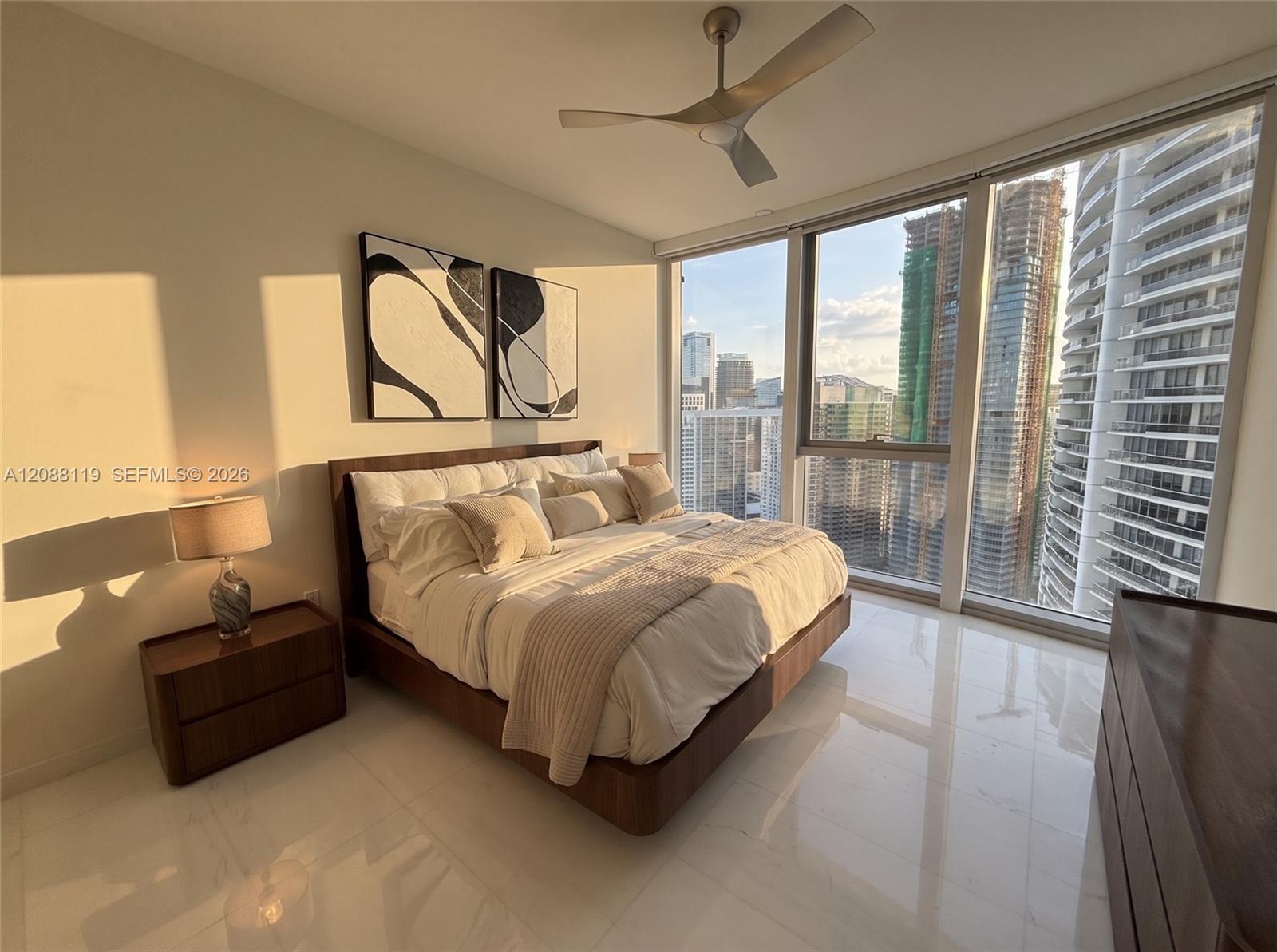 300 Biscayne Boulevard Way # 4007W