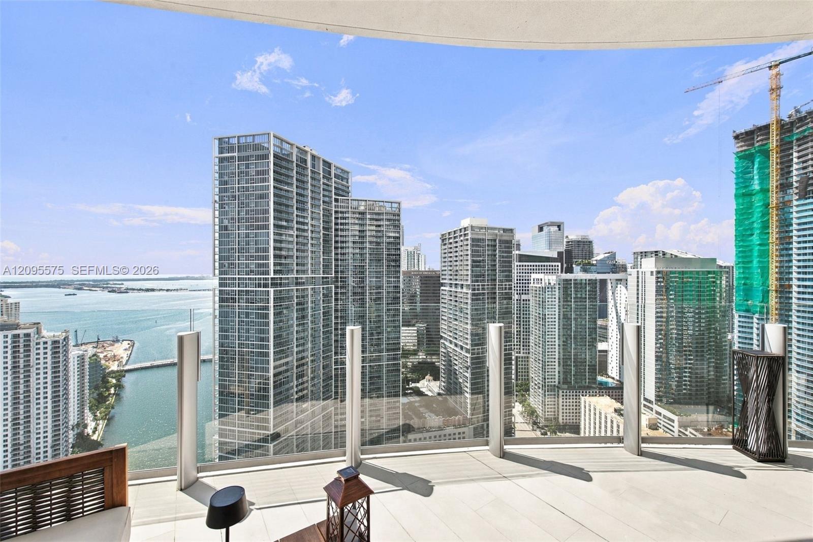 300 Biscayne Boulevard Way # 4007W