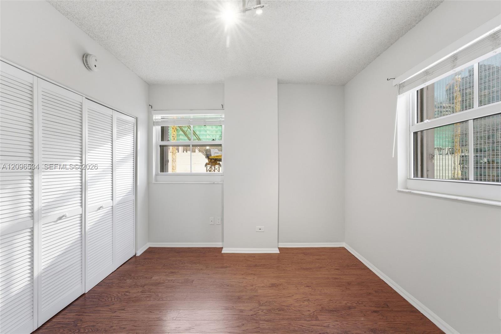 185 SE 14th Ter # 1010