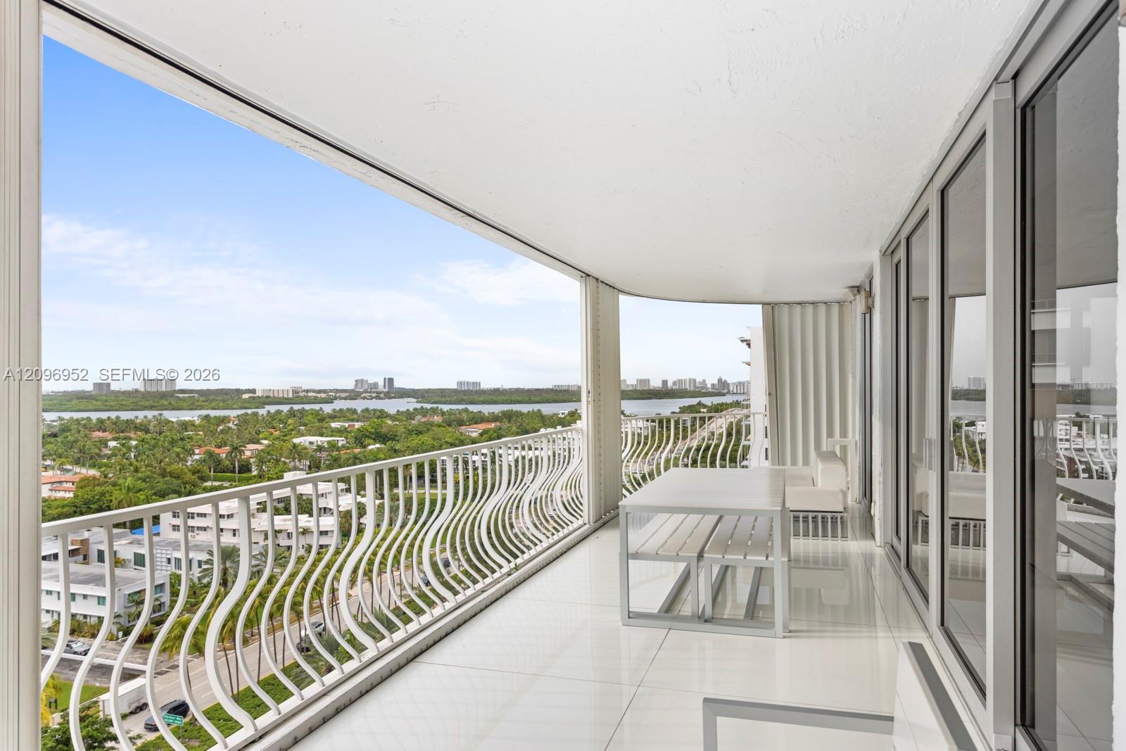 10155 Collins Avenue # 1210