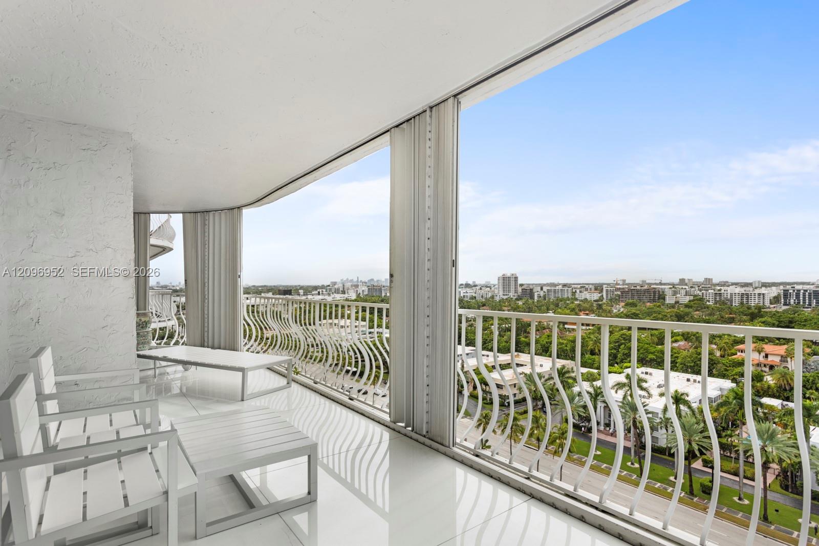 10155 Collins Avenue # 1210