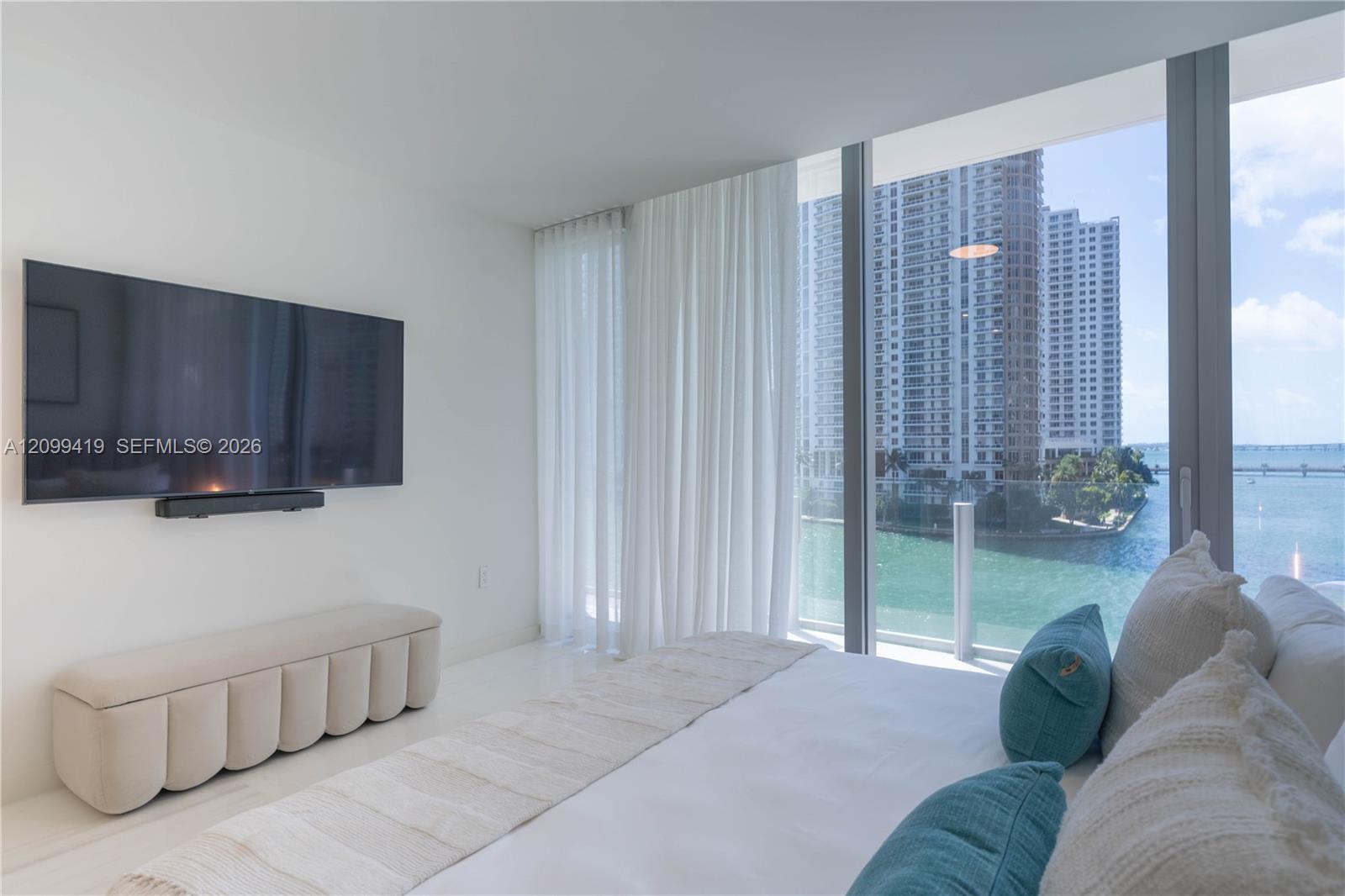 300 Biscayne Boulevard Way # 503C