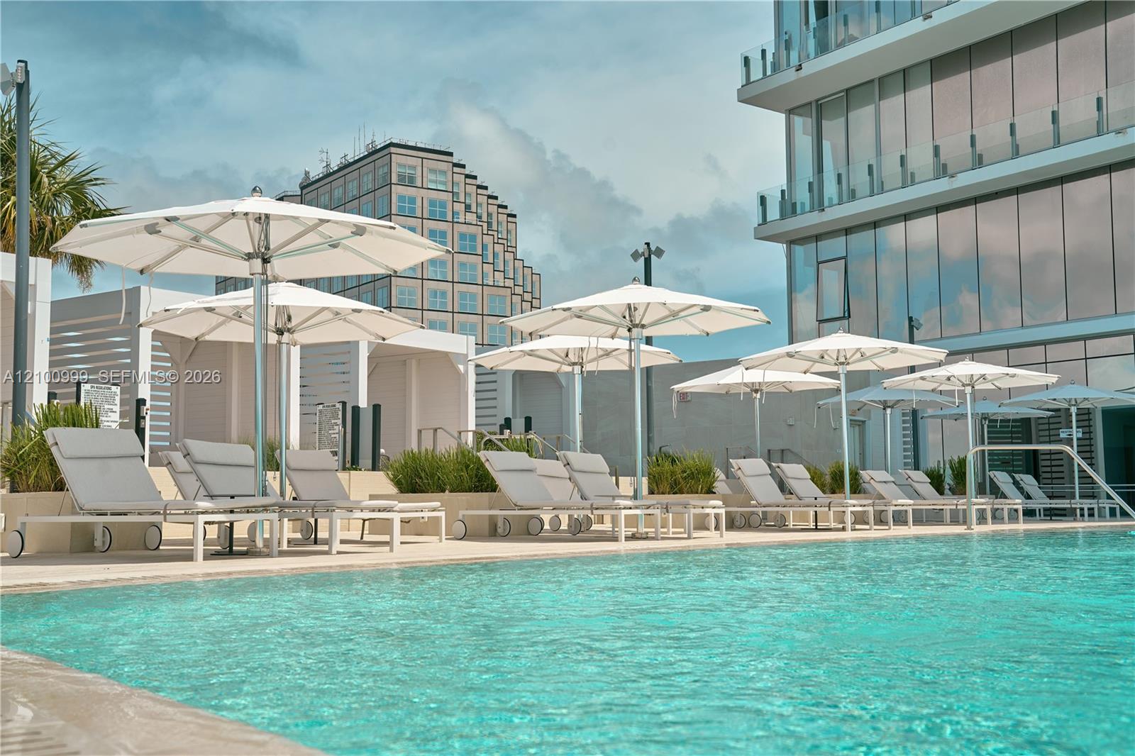 300 Biscayne Boulevard Way # 506E