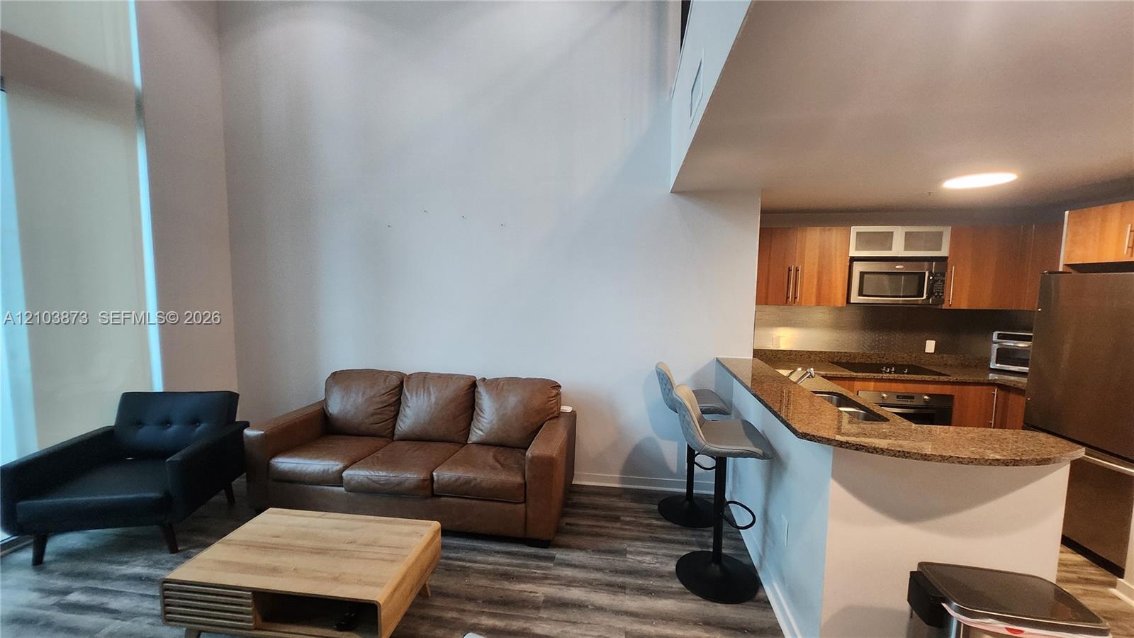 300 S Biscayne Blvd # 808 Unit: L-808