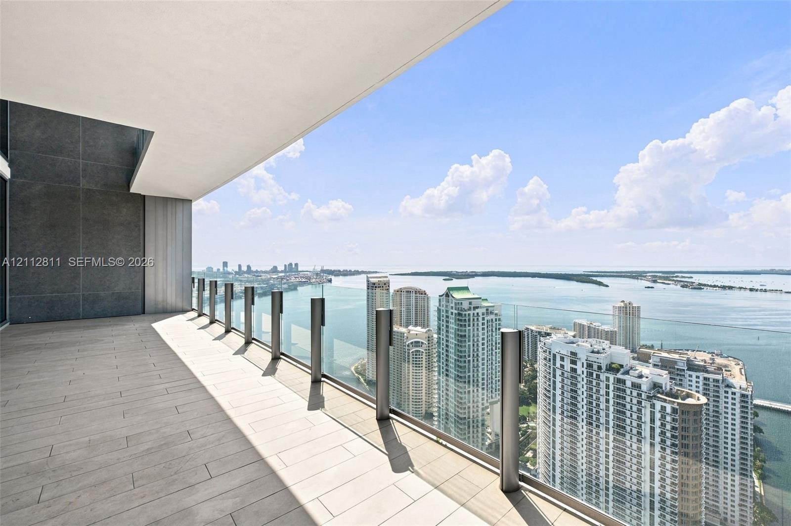 300 Biscayne Boulevard Way # 5002E