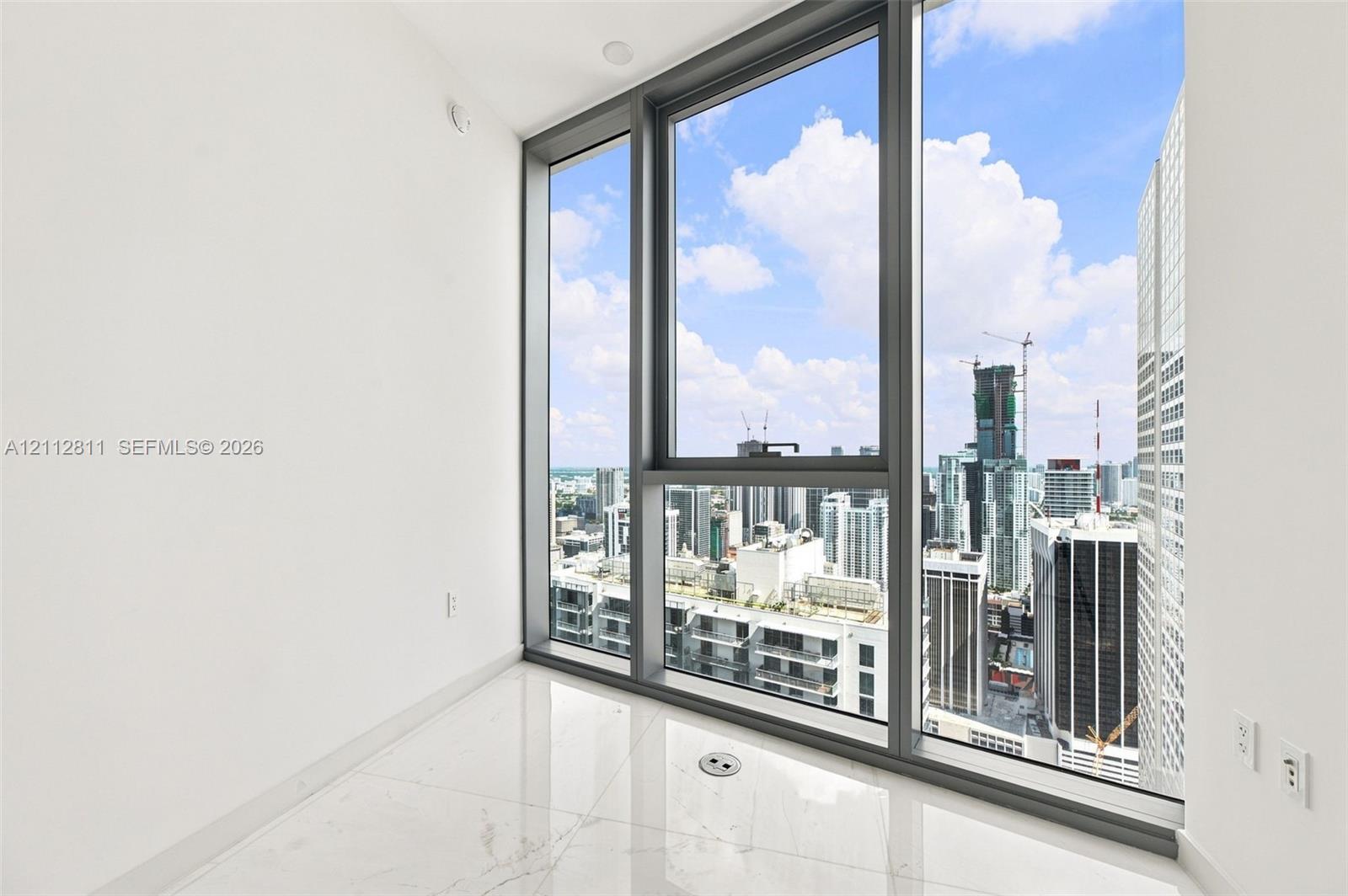 300 Biscayne Boulevard Way # 5002E