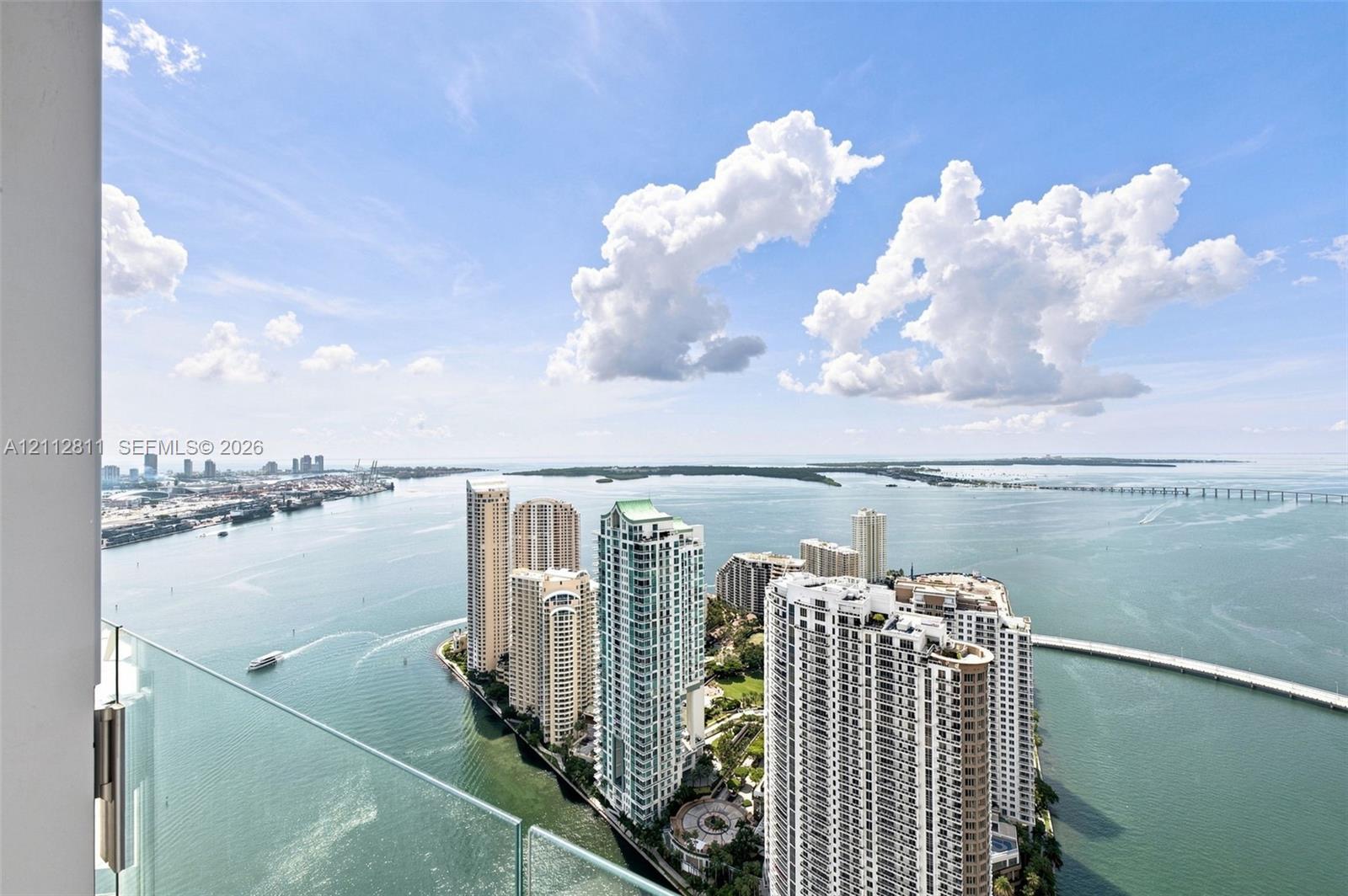 300 Biscayne Boulevard Way # 5002E