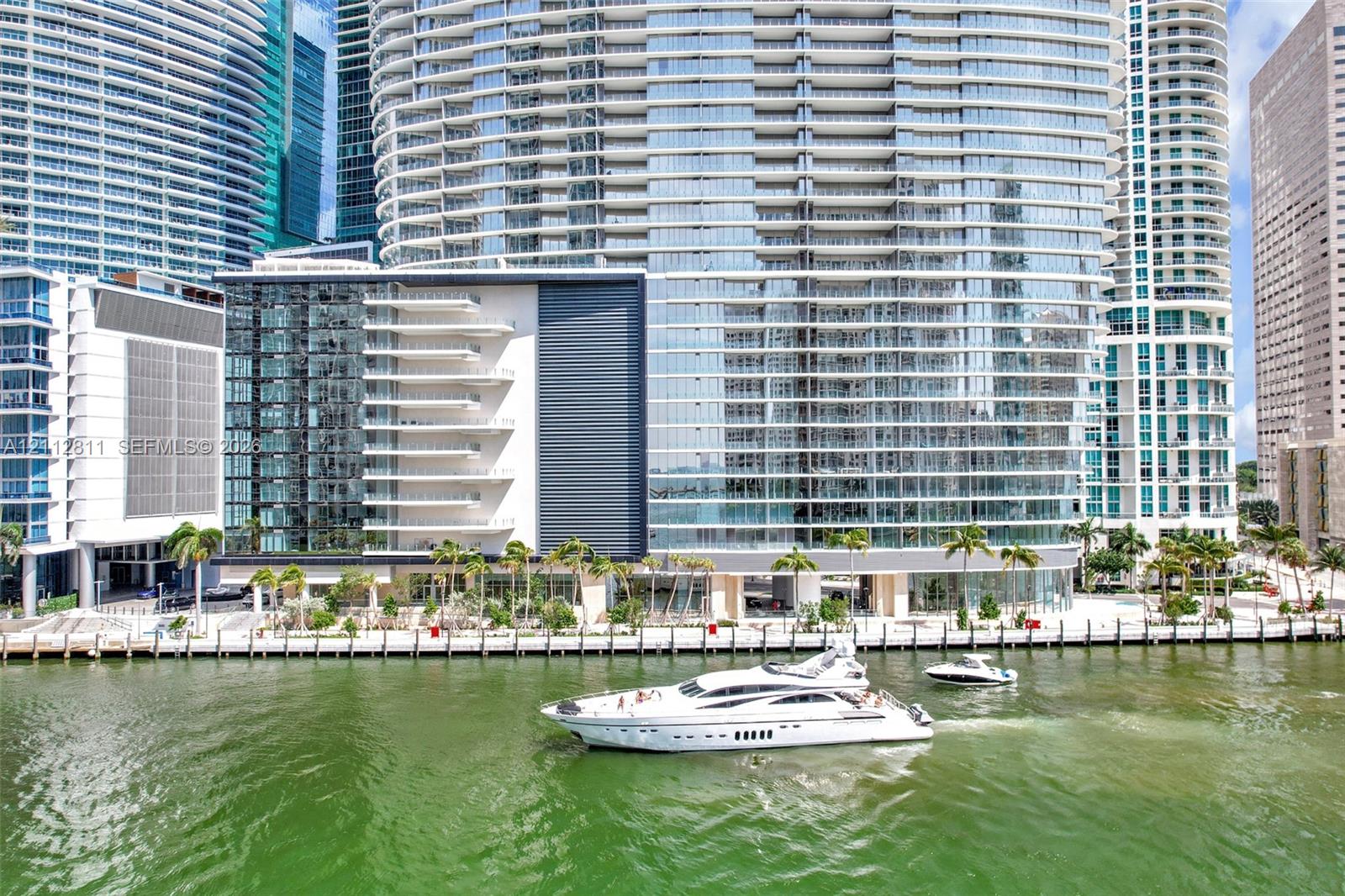 300 Biscayne Boulevard Way # 5002E