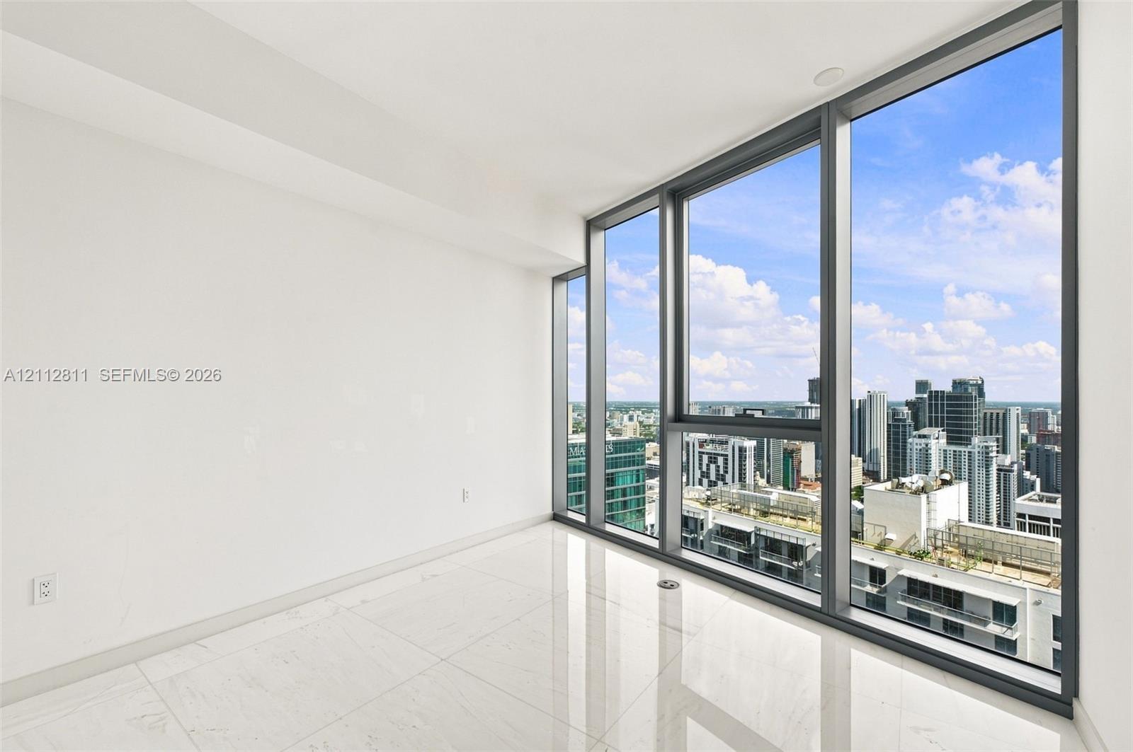 300 Biscayne Boulevard Way # 5002E