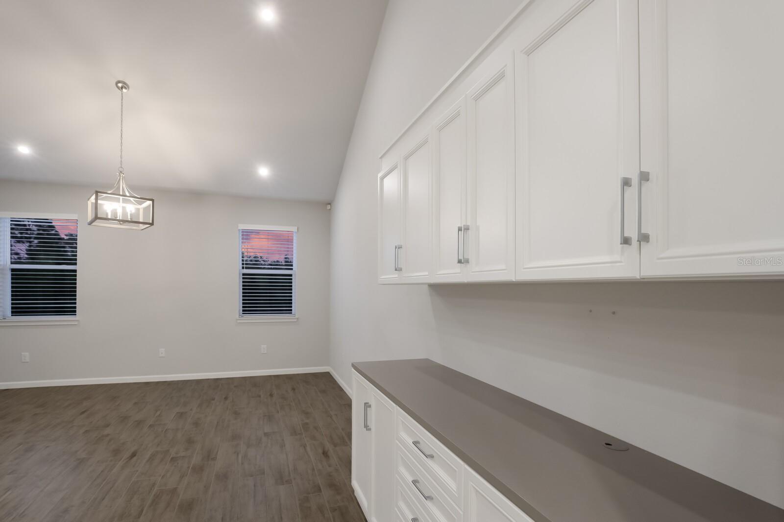 5641 SILVERBRIDGE TRL