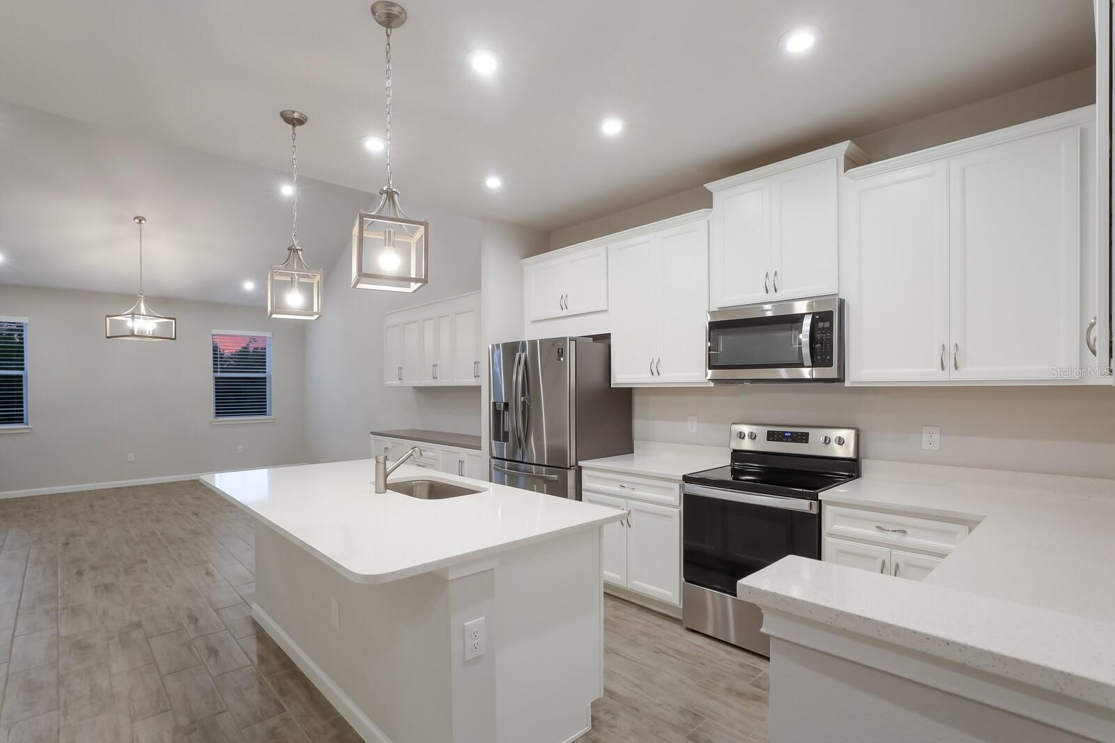 5641 SILVERBRIDGE TRL