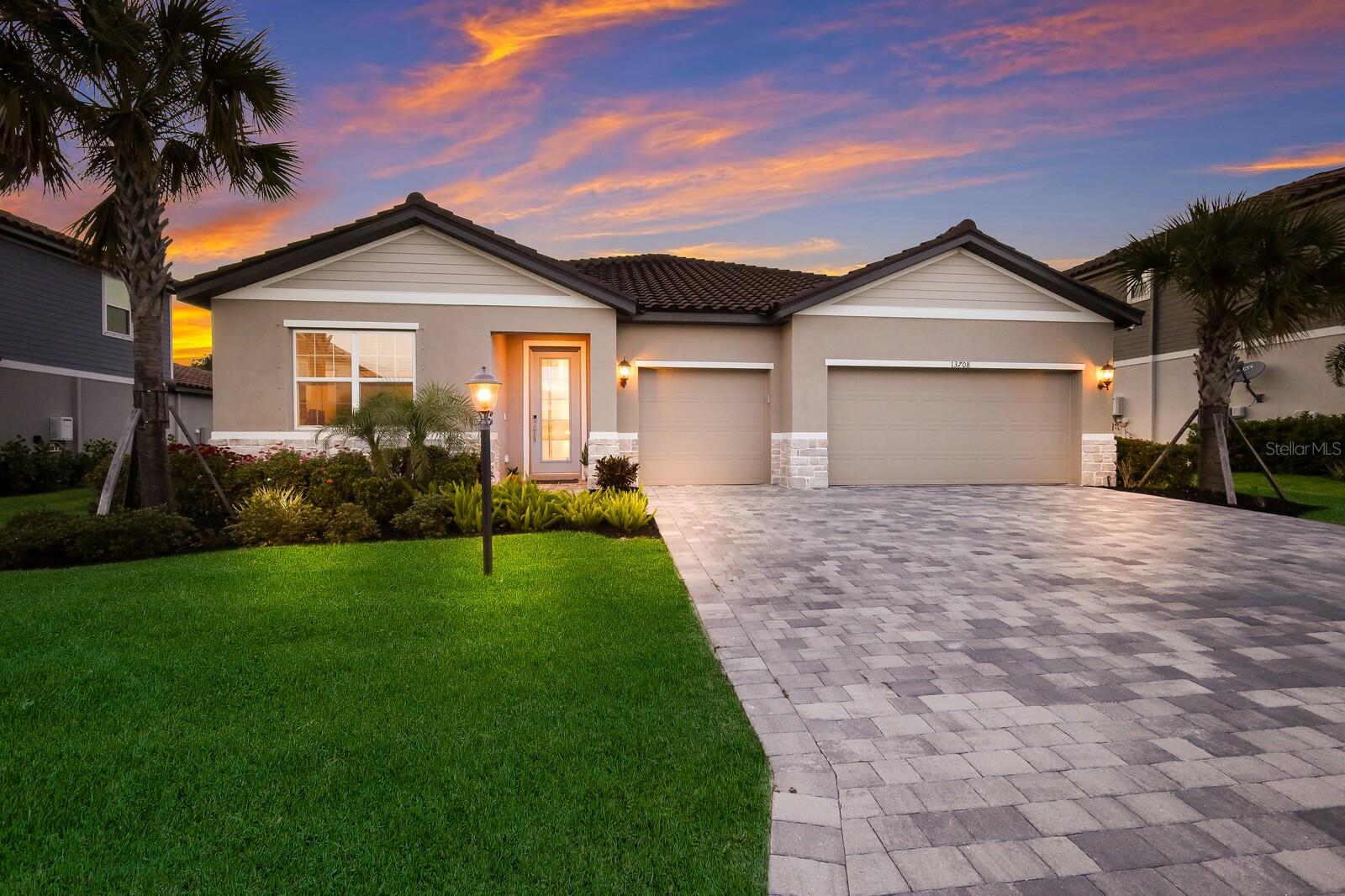 13708 GREEN HAMMOCK PL