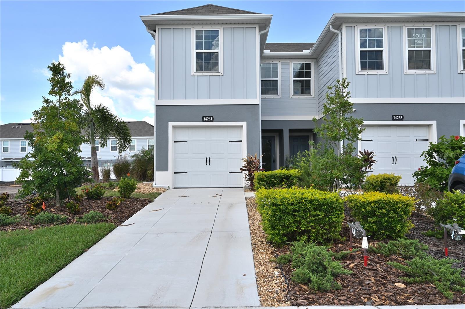 14261 CRIMSON AVE