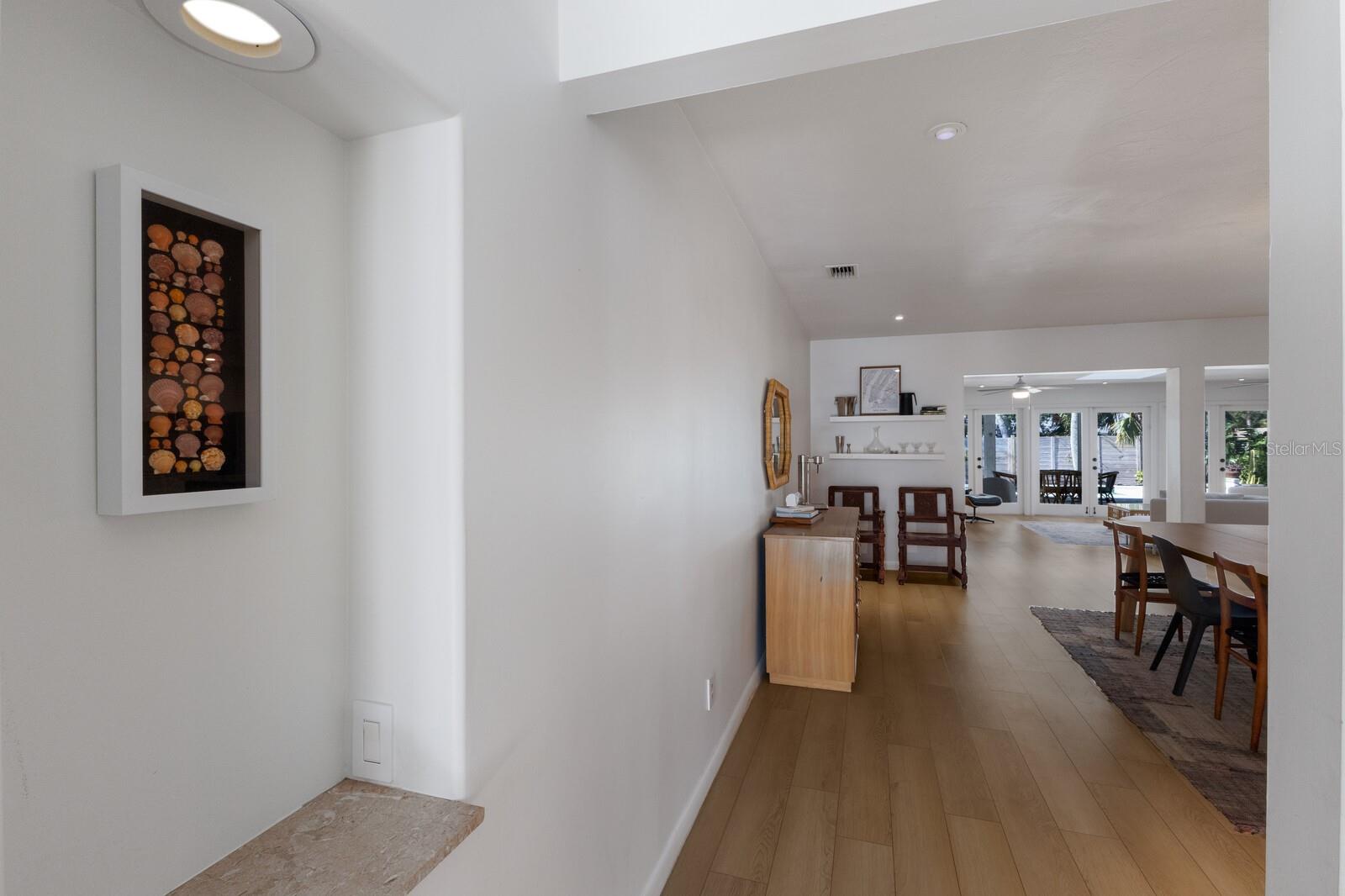 3913 CHAPEL DR