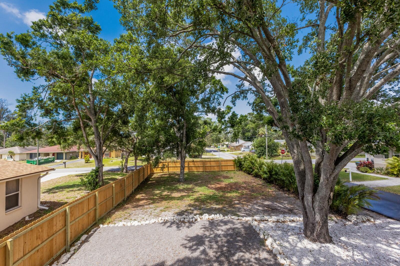 3356 MAIDEN LN