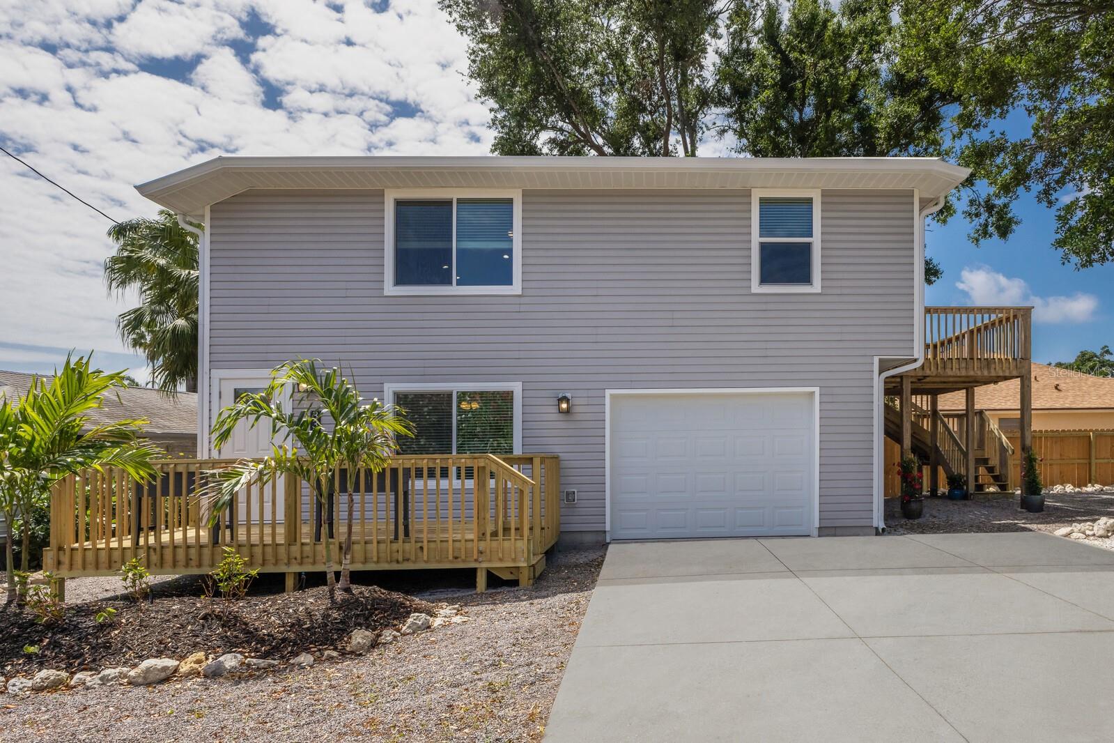 3356 MAIDEN LN