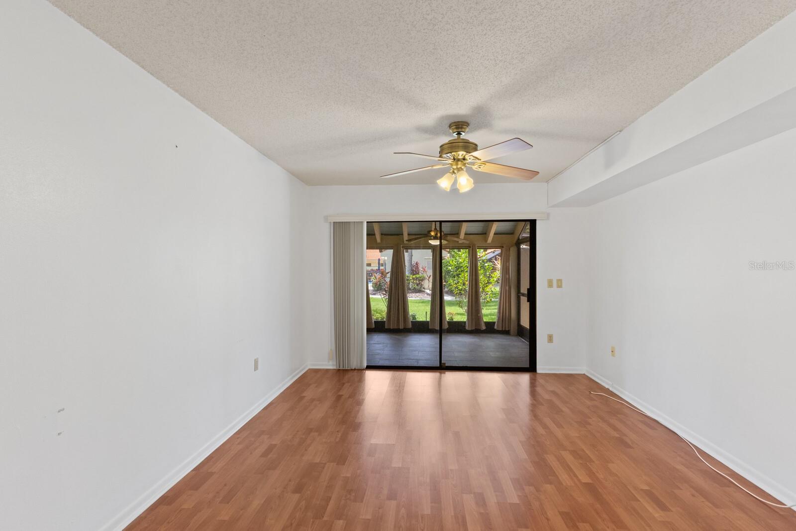 5346 HUNTINGWOOD CT #21