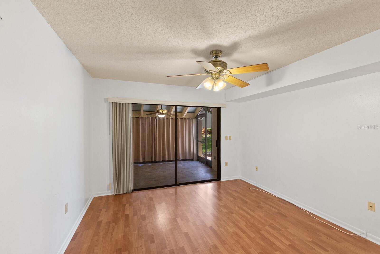 5346 HUNTINGWOOD CT #21
