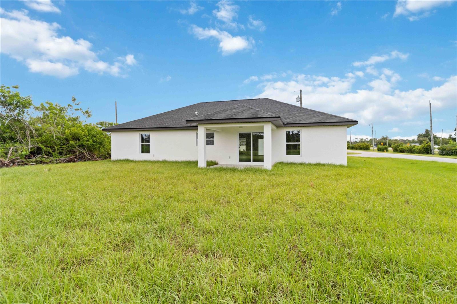 100 ABBOTT CT