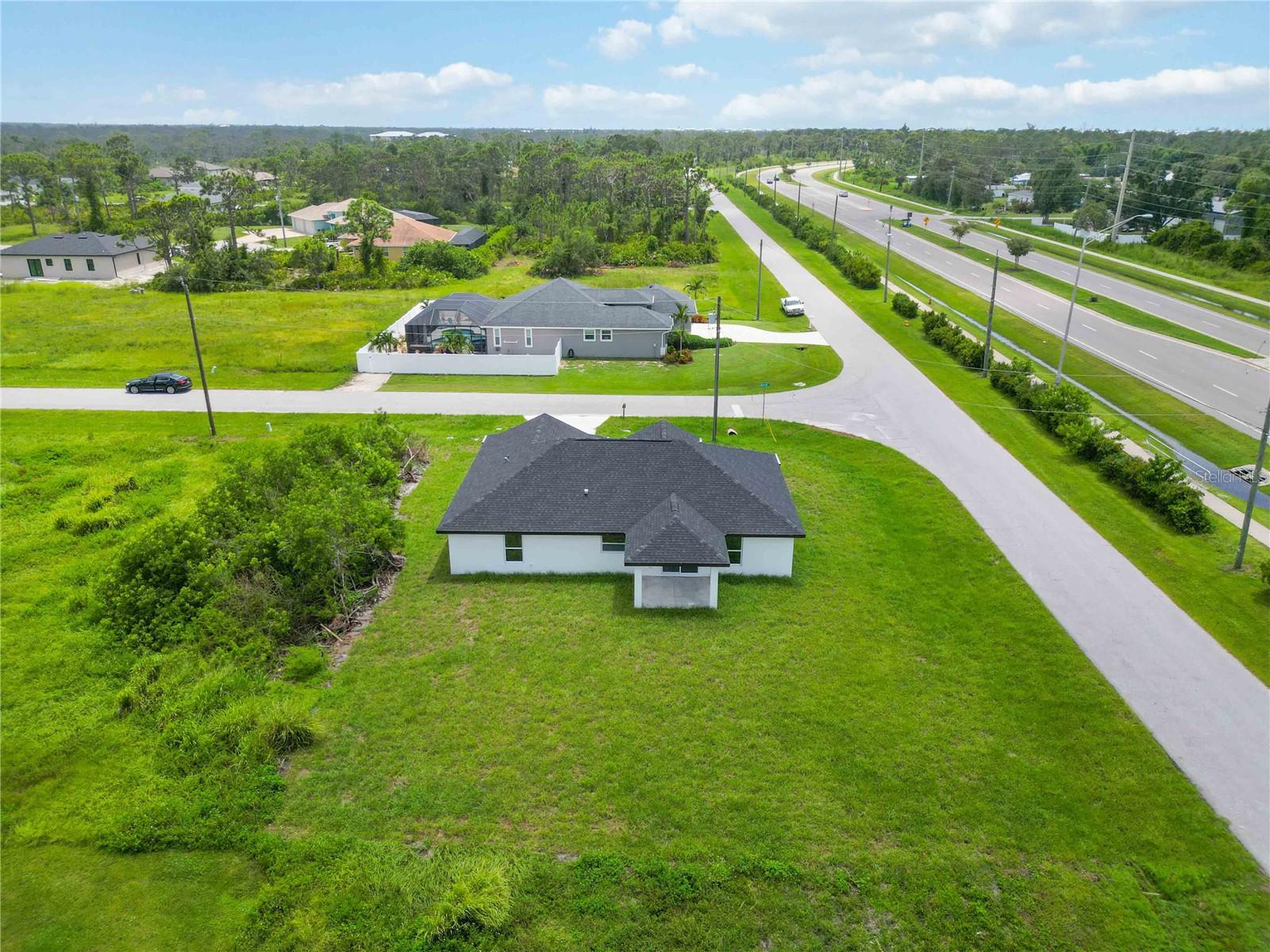 100 ABBOTT CT