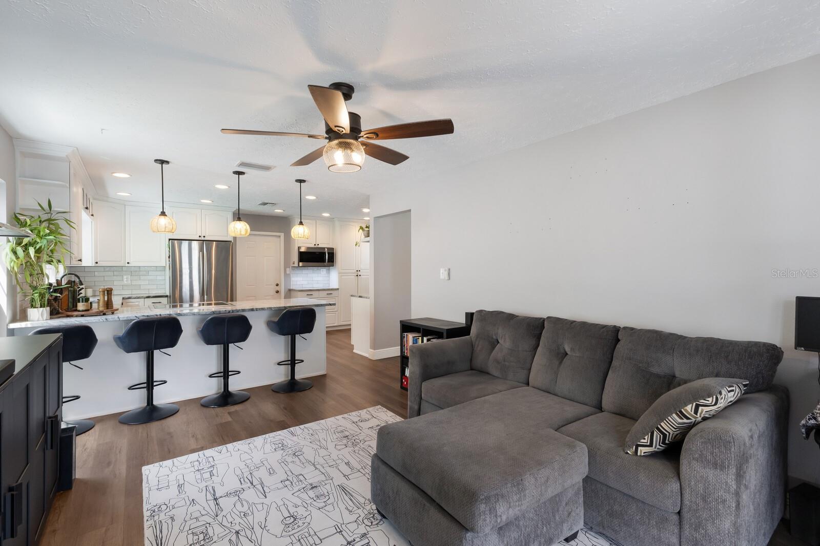 13719 WILKES DR