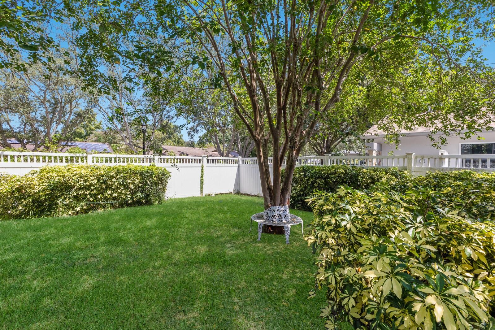 13719 WILKES DR