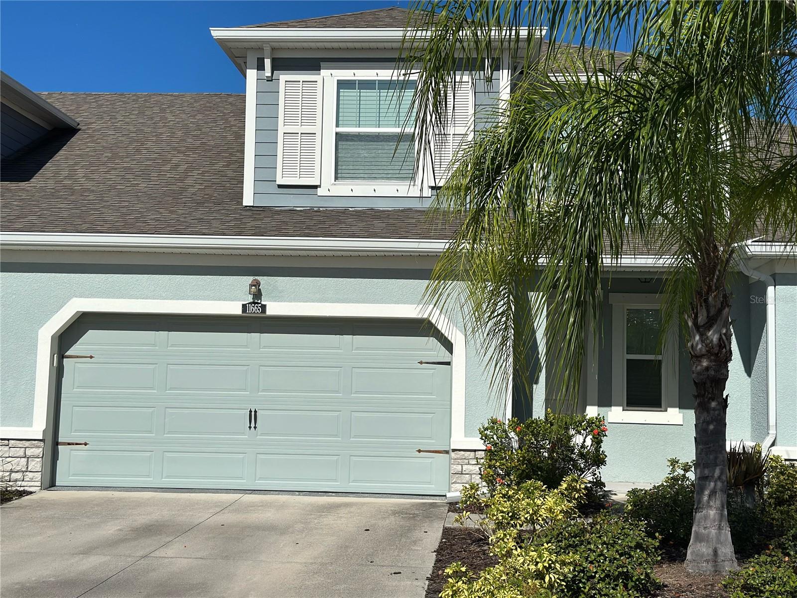 11665 ROLLING GREEN DR