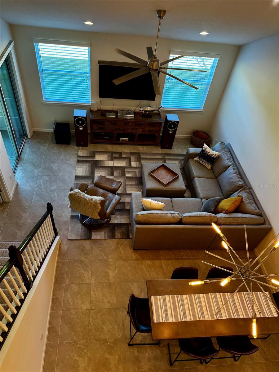 11665 ROLLING GREEN DR