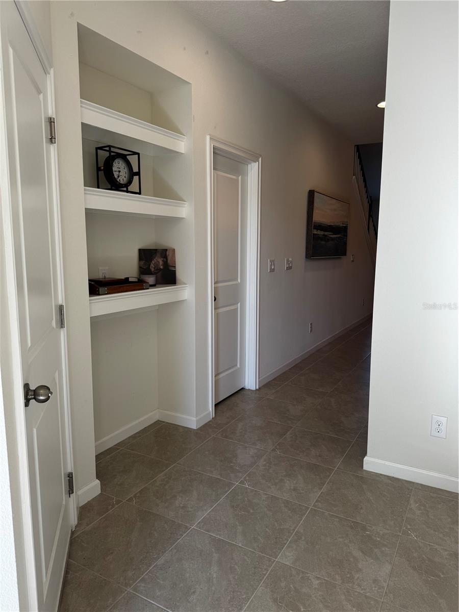 11665 ROLLING GREEN DR