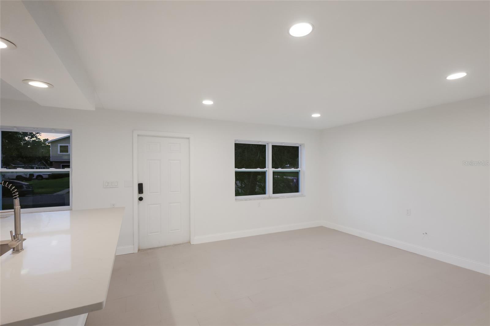 1910 NEW HAMPSHIRE AVE NE